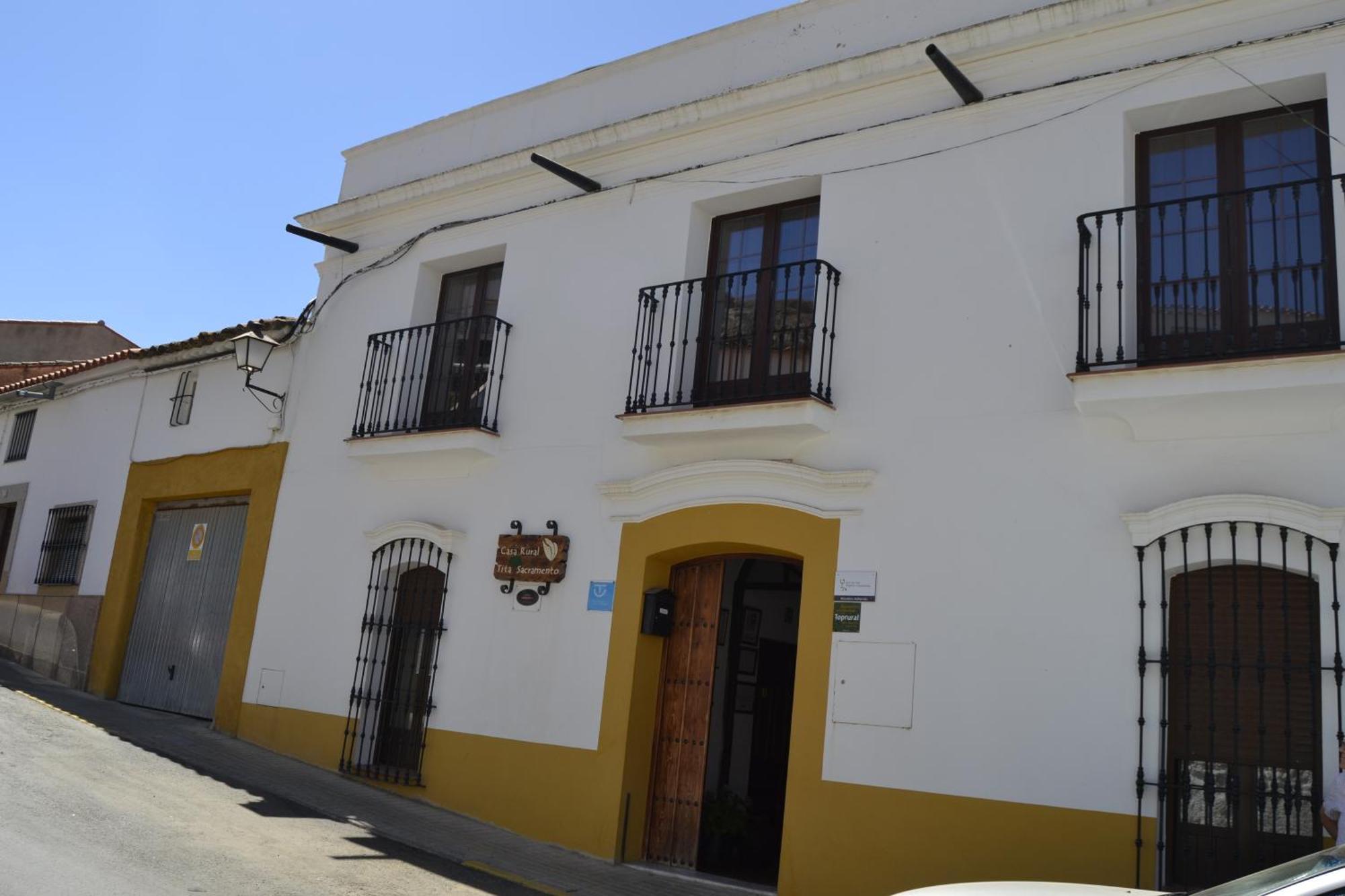 Casa Rural Tita Sacramento Hornachos 외부 사진